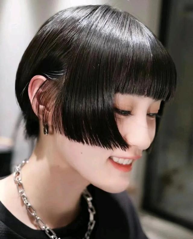 这14款发型太惊艳，有长也有短，你最爱哪一款