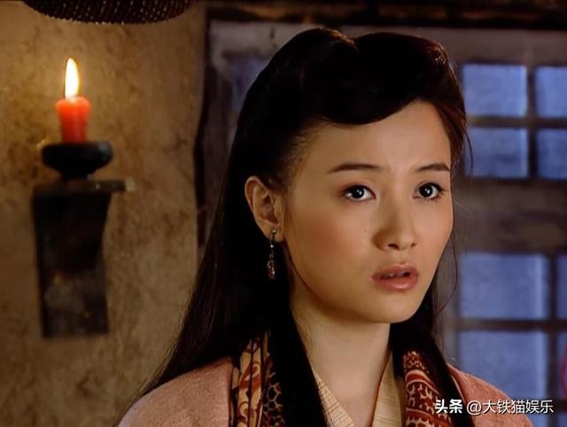 在一群美女中演“第一美人”还能出彩，只服这5位女星，个个惊艳