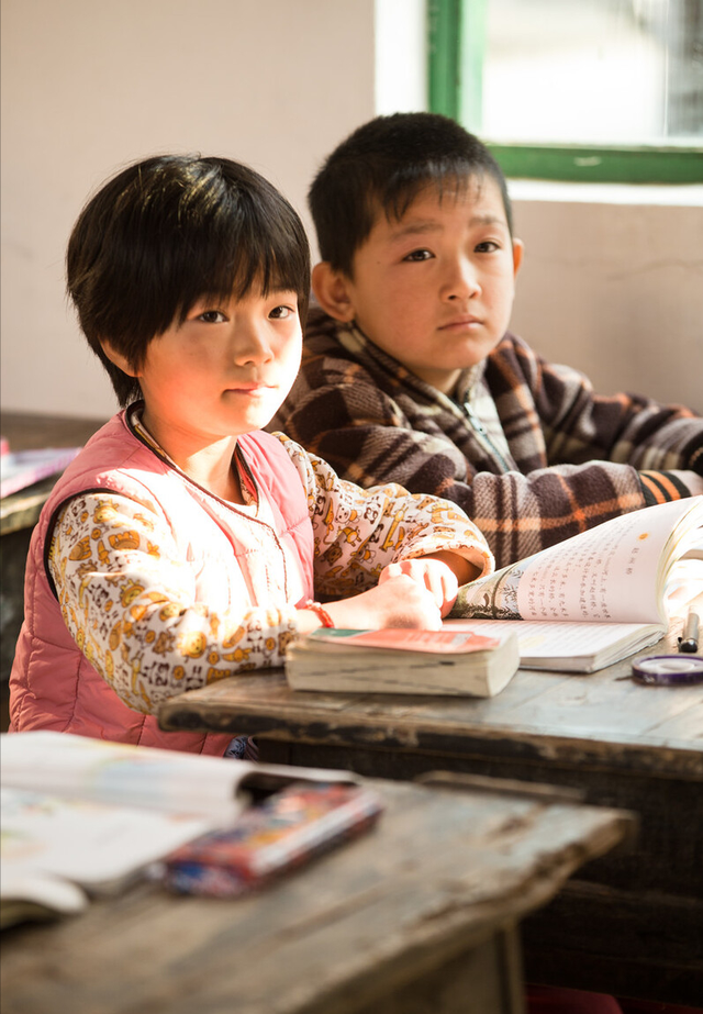 广东中山女书记一身“绝活”，丈夫为升官亲自准备“避孕套”