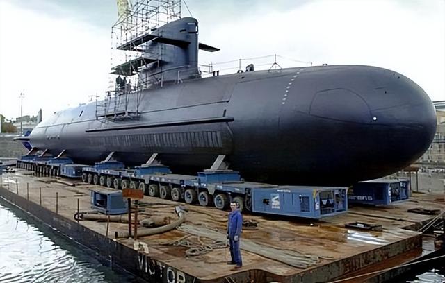 2006年，28岁蒙古美女模特被炸尸，贪婪政客和作女，狗咬狗一地毛