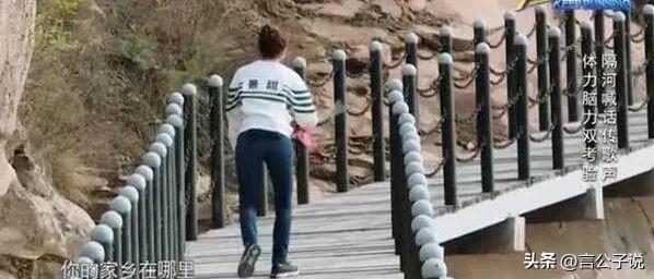 7位堪称“半身美女”的女星,看脸貌美如花,看下半身惨不忍睹