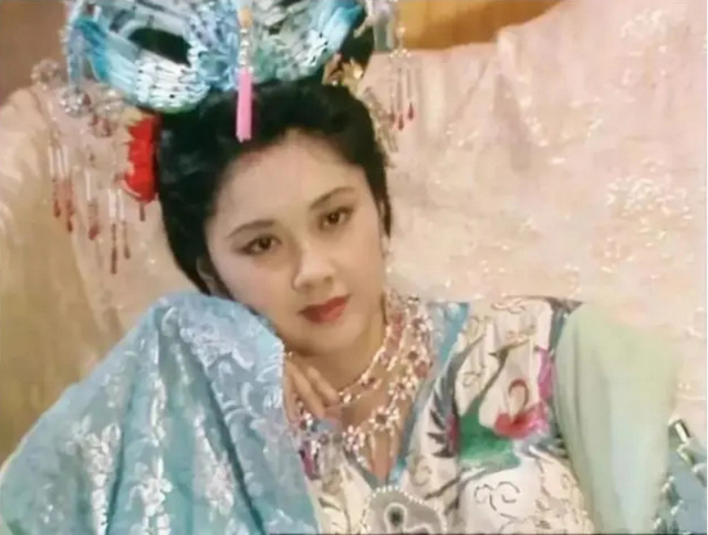86版《西游记》美女如云，只有她艳压群芳，女儿国国王成一代经典
