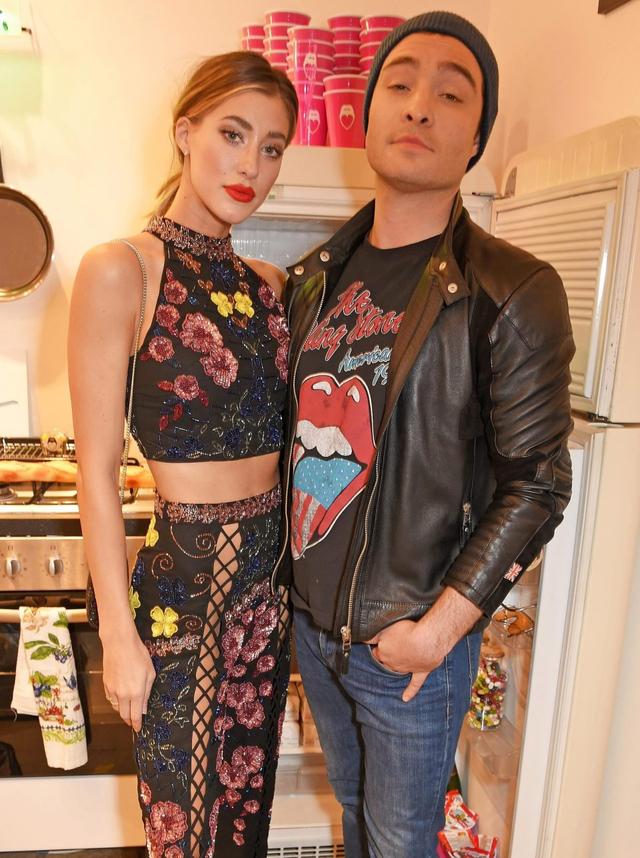 绯闻女孩“Chuck”被爆偷腥，这个神秘的明星交友APP真的有毒