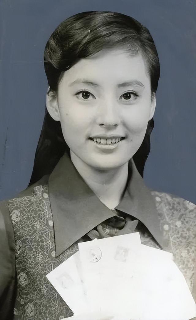 张紫妍：被迫陪睡31人近百次，遭道具虐待，29岁自杀留230页遗书