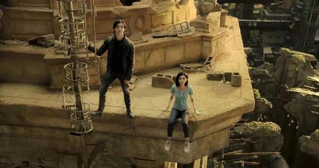 3个主动找女生聊天聊天技巧,还怕冷场没话题?