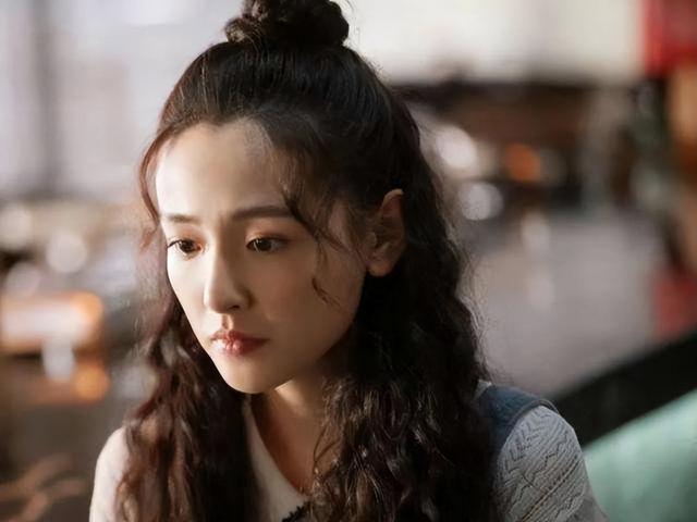 盘点进入娱乐圈的10位女网红：白鹿踏实认真，赵露思俏皮搞笑