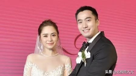 “双面玉女”阿娇的幻灭史：外表清纯，内心疯狂，身边男人不断