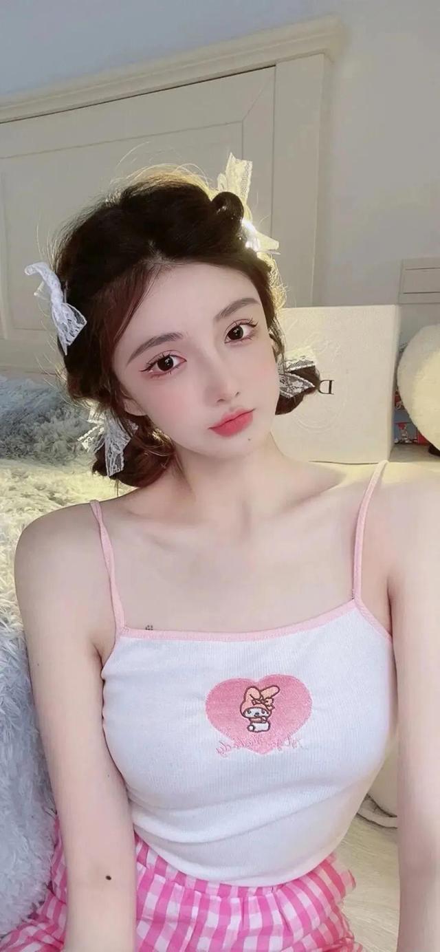 超级精品高清小姐姐照片（无水印）点赞收藏吧