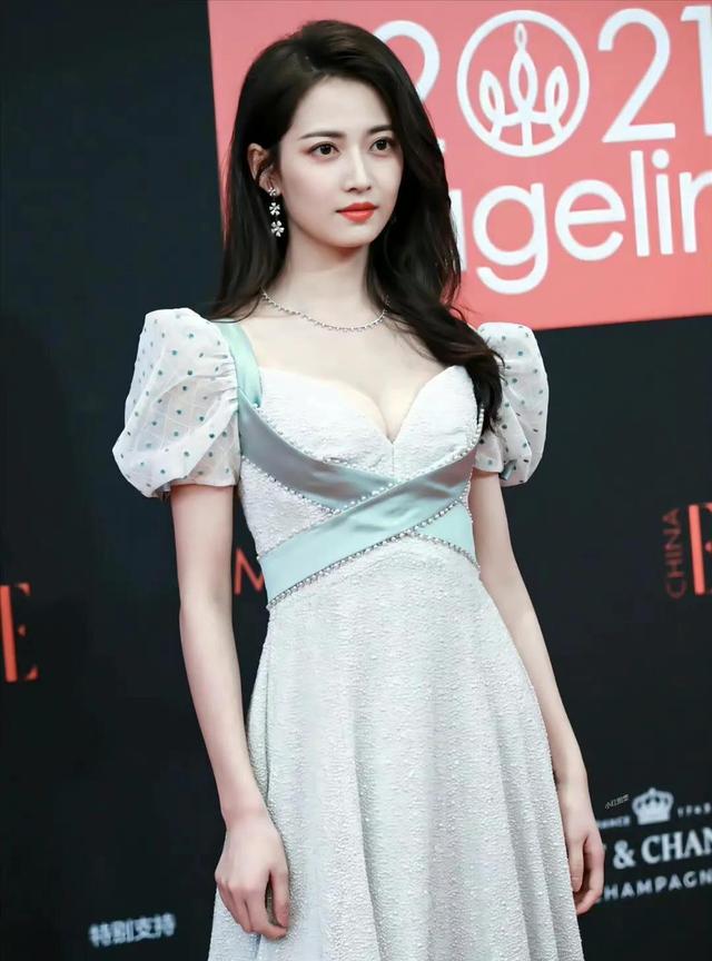 四川美女陈钰琪