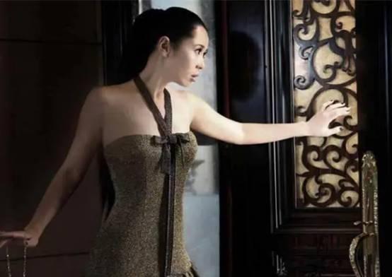 许晴的臀、殷桃的腰、余男的嘴,这几位中年女星性感起来简直要命