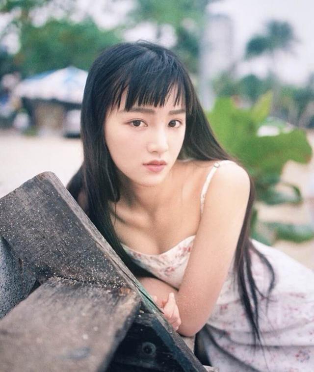 盘点进入娱乐圈的10位女网红：白鹿踏实认真，赵露思俏皮搞笑