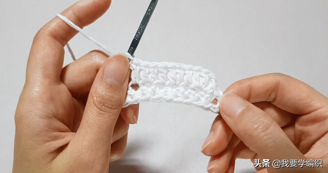 钩给孩子的小领片,妈妈也一样可以戴,钩针编织少女系假领片教程