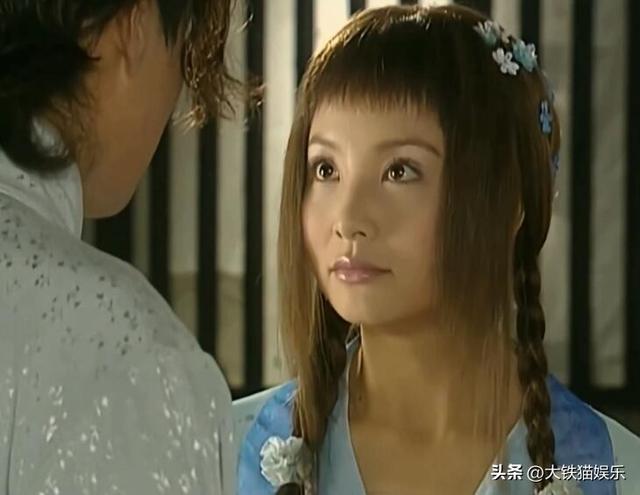在一群美女中演“第一美人”还能出彩，只服这5位女星，个个惊艳