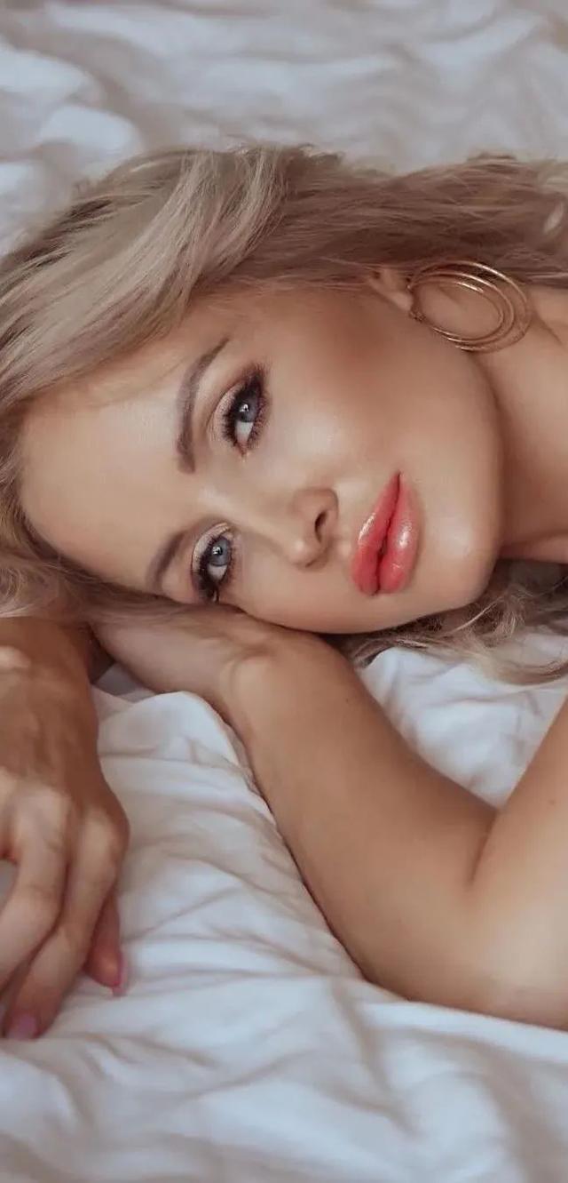 国外摄影：美女，太迷人了