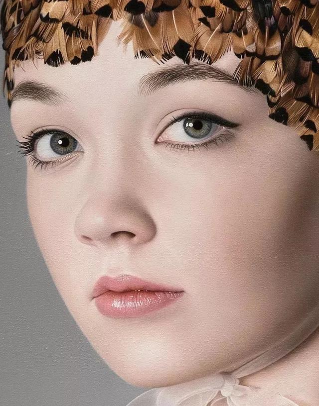 美女超“变态”写实技法，画少女人体很逼真！冷军看了都汗颜