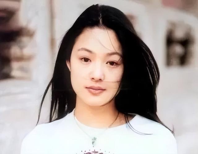 杨幂的胸，许晴的臀，秦岚的身材，这几位中年女星谁能顶得住？