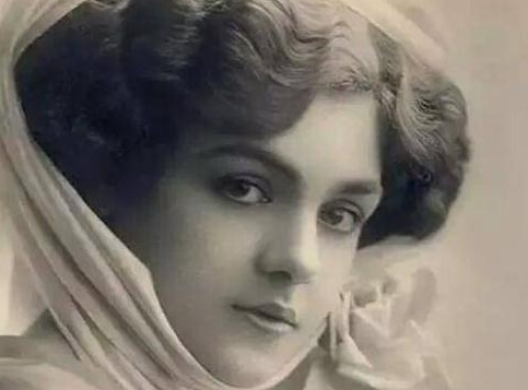 盘点百年前世界各国美女照，气质容貌并存令人惊艳