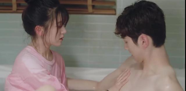 袭胸、摸腿、被偷窥，国产剧里的“糖”，让多少女演员受“工伤”