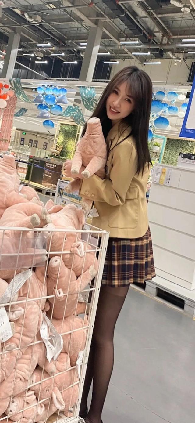 高清美女系列第82期