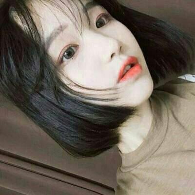 qq短发女生头像小清新大全