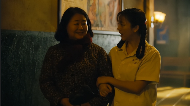 人世间7： 小寡妇郑娟有何魅力，周秉昆为何宁愿喜当爹也不娶春燕