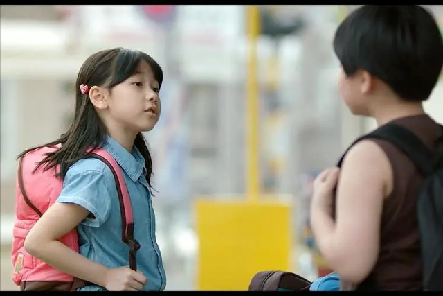 素媛:8岁女童遭非人虐待,被拖进厕所折磨近1小时,留下终身残疾