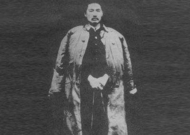 江西工地突现脚镣遗骸,调查结果惊动中央,竟是寻找22年的革命烈士