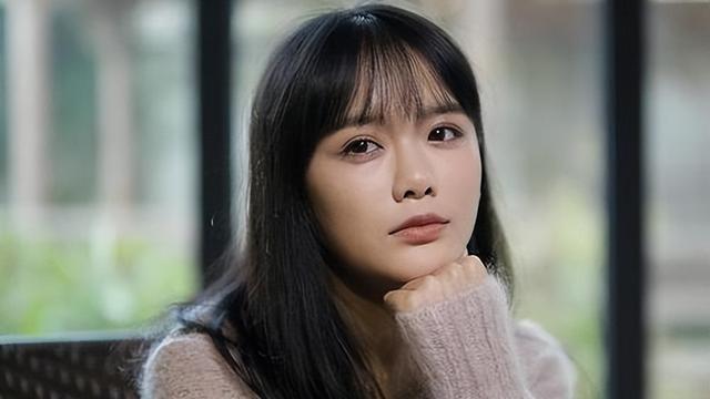 盘点进入娱乐圈的10位女网红：白鹿踏实认真，赵露思俏皮搞笑