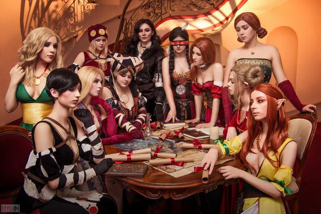 《巫师》官方分享真人版“女术士集会”性感撩人