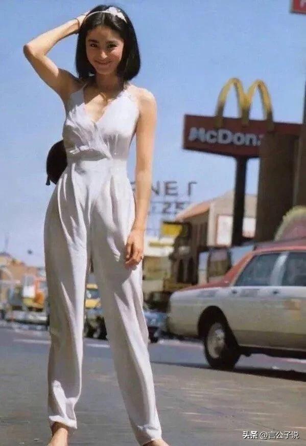 7位堪称“半身美女”的女星,看脸貌美如花,看下半身惨不忍睹