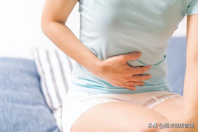 为什么有人“下面”没毛？女性私处毛发的4个作用，别羞于了解