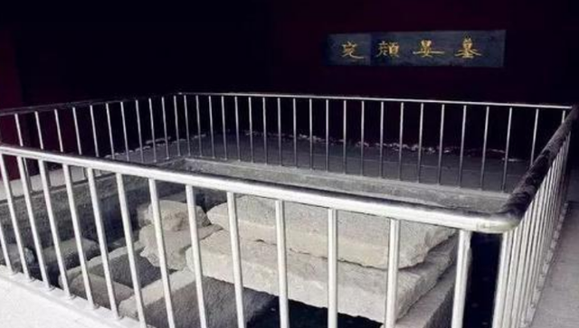 哈尔滨出土“胖脸王妃”，金丝布盖全脸，尸检后揭开残忍死亡真相