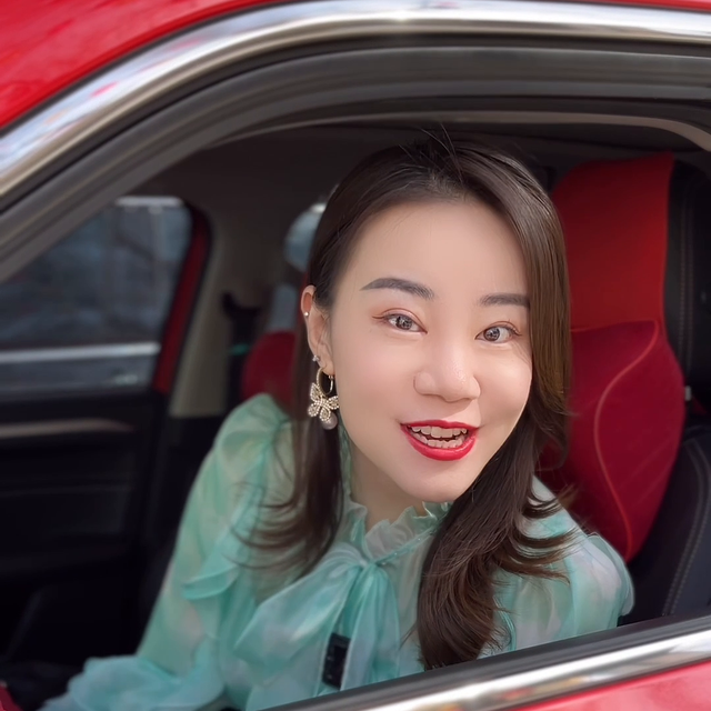 这波9.9的羊毛不薅我都觉得亏，好皮肤要打造，美女老板...