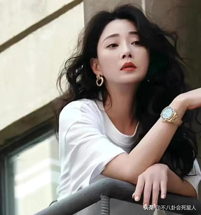 给2022年10位“最美正剧女演员”排个名:闫妮第4,袁泉落榜