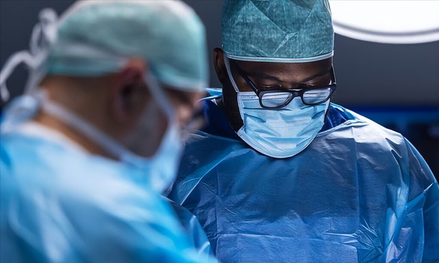 武汉变态狂魔段国成，作案70多起专对女子下手，只为满足变态心理