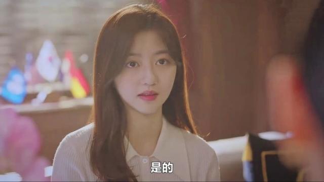 《顶楼》裴露娜还活着！证据有三条