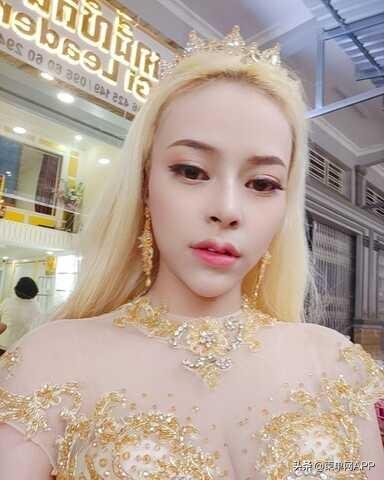 柬埔寨美女网红：我不洗澡也很美