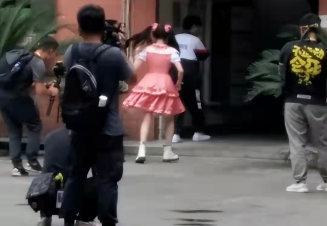 6位身材颜值不对等的女星：看脸风情万种，身材却干瘪成硬伤