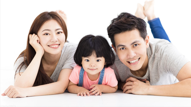 “姐，姐夫刚买的那辆车，能借我开几天”姐姐：滚，休想霸占