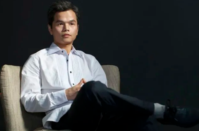 白全明，30多岁辞职写小说，第一个月稿费就22000元