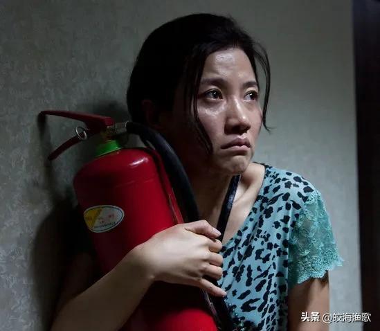 自古山东出美女，这10位山东籍女演员个个朱唇粉面，长得盘正条顺