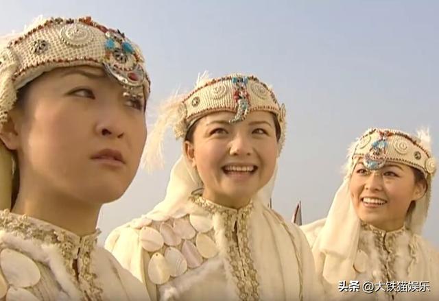 在一群美女中演“第一美人”还能出彩，只服这5位女星，个个惊艳
