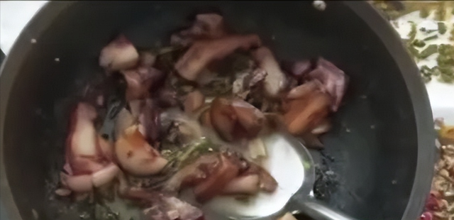 消失的夫妻：山东费县，四个年轻人当着丈夫的面折磨妻子8小时