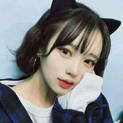 qq短发女生头像小清新大全