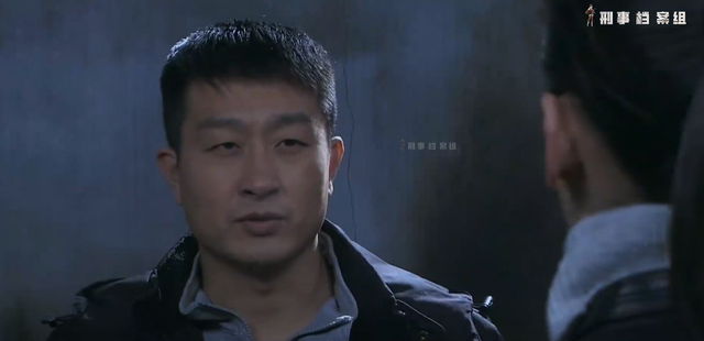 刑侦剧连载6：情侣化工厂上夜班想要羞羞，怎料下秒身边围满警察
