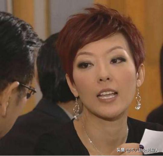 TVB的熟女们,年近半百不打针、不整容,个个美得很自然