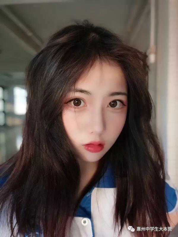 「校花校草」惠州这位女生如此优秀，六年级就靠实力拿到第一桶金