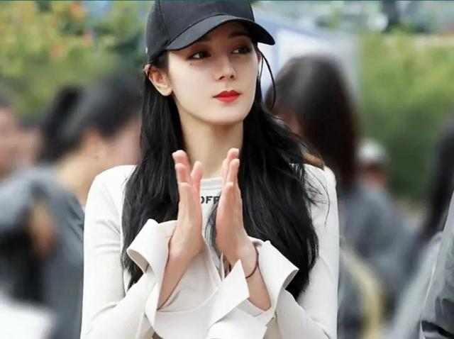 看看你的女神在不在？娱乐圈中的五大美女排名