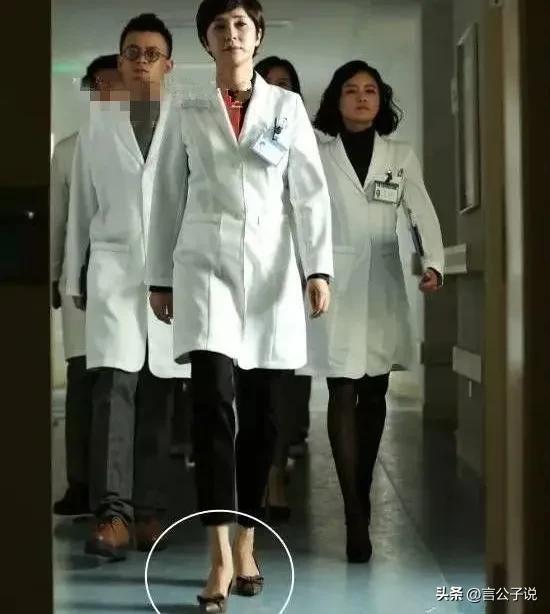 7位堪称“半身美女”的女星,看脸貌美如花,看下半身惨不忍睹