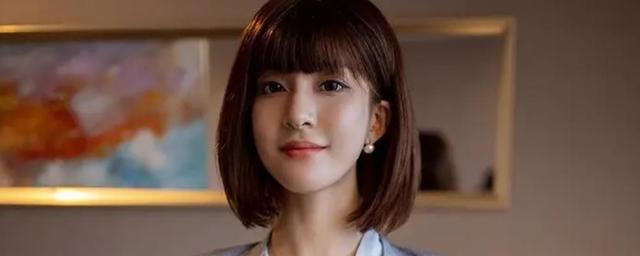 9款女生大脸圆脸适合的发型，时尚又减龄，特别显脸小